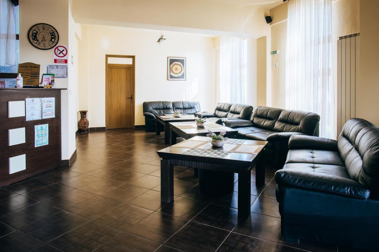 Hotel Casa Rubin Gura Humorului Esterno foto