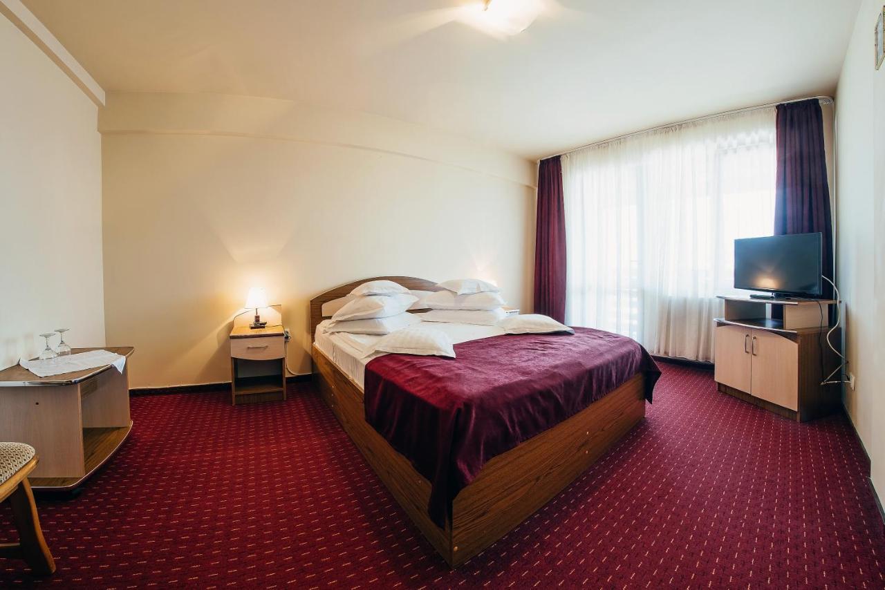 Hotel Casa Rubin Gura Humorului Esterno foto