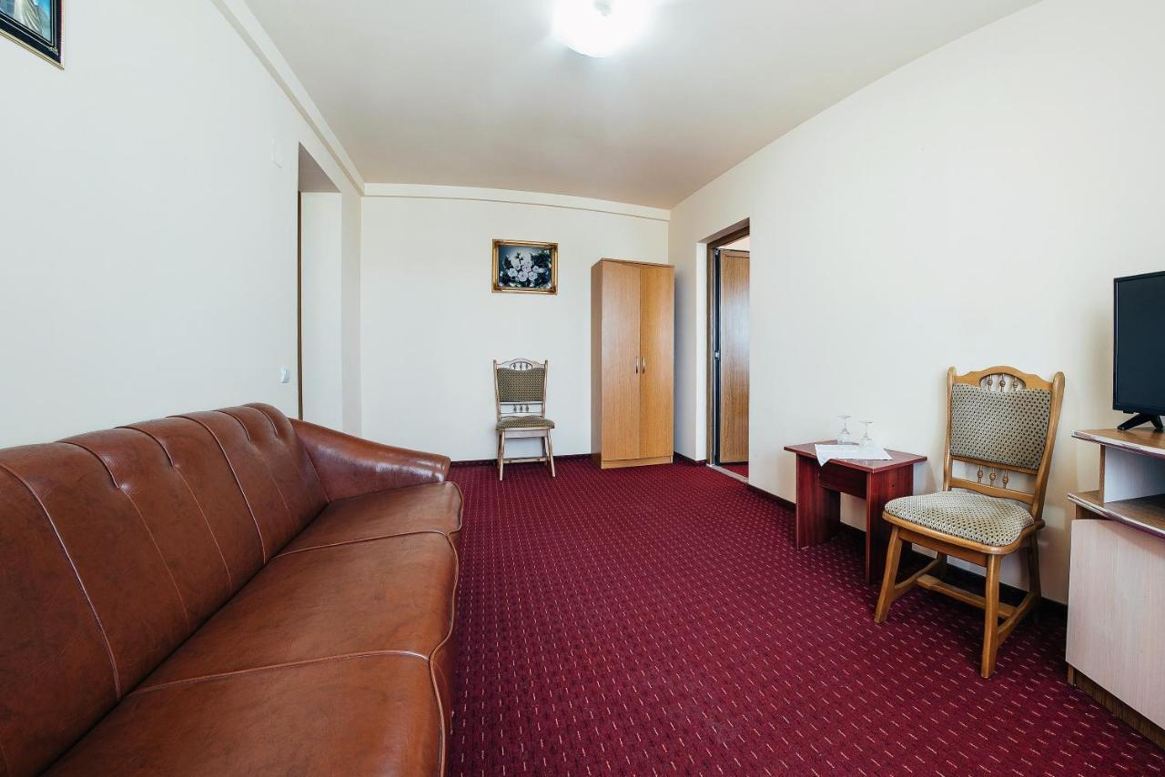 Hotel Casa Rubin Gura Humorului Esterno foto