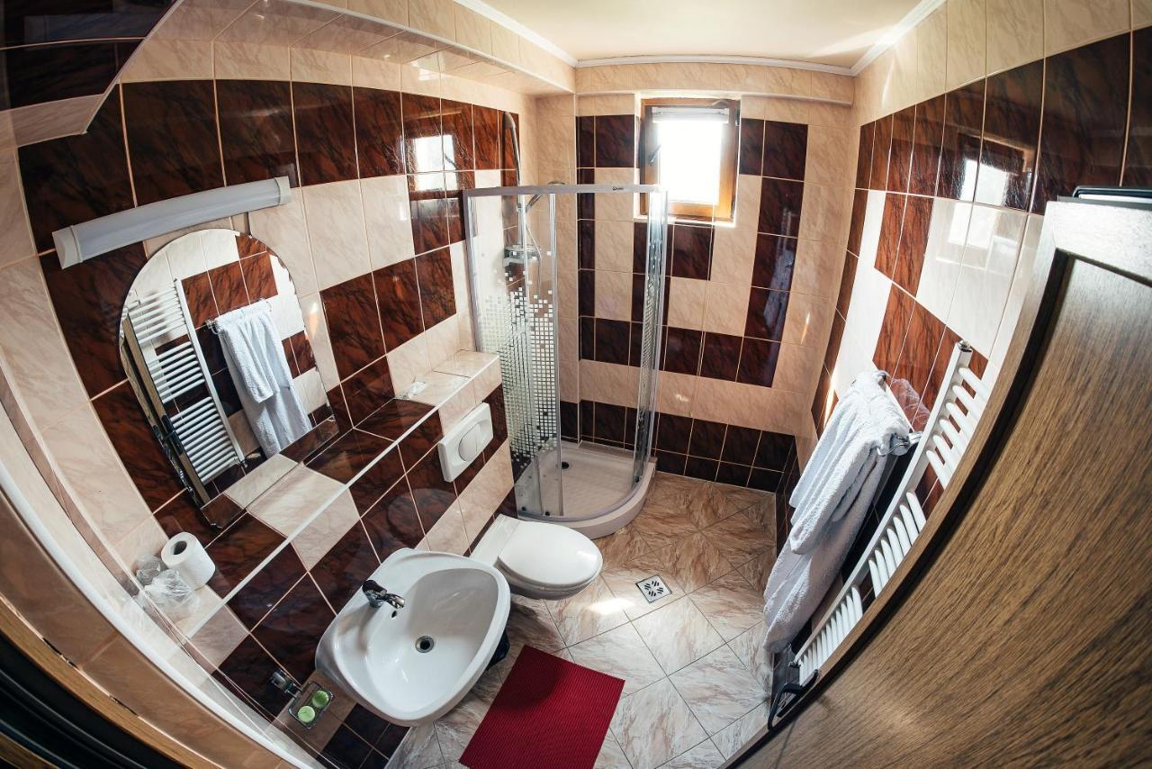 Hotel Casa Rubin Gura Humorului Esterno foto