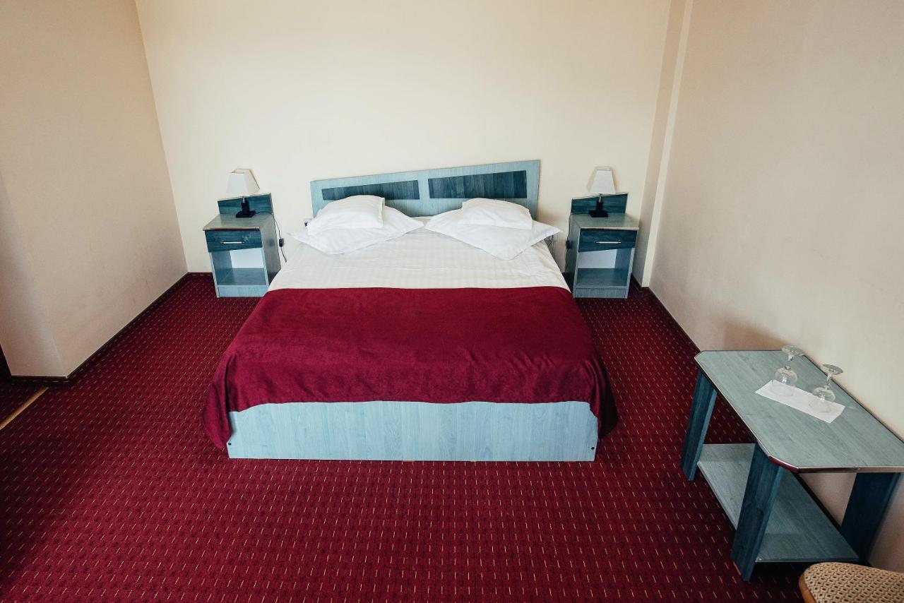Hotel Casa Rubin Gura Humorului Esterno foto