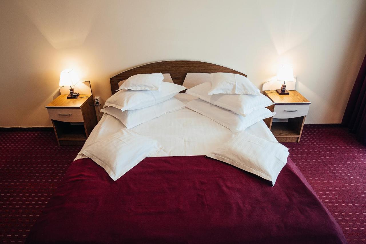 Hotel Casa Rubin Gura Humorului Esterno foto